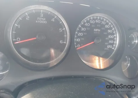 2010 Chevrolet Suburban 1500 Ls from USA, damaged, VIN 1GNUKHE36AR290780